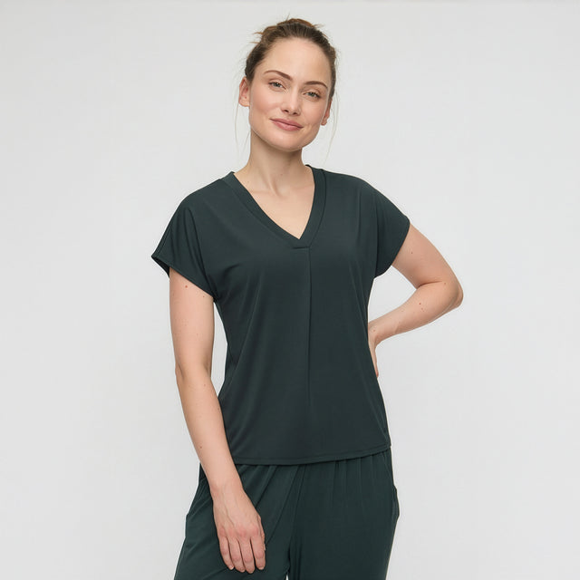 Yoga-Shirt V-Neck Boxpleat - dark forest - YOGISHOP