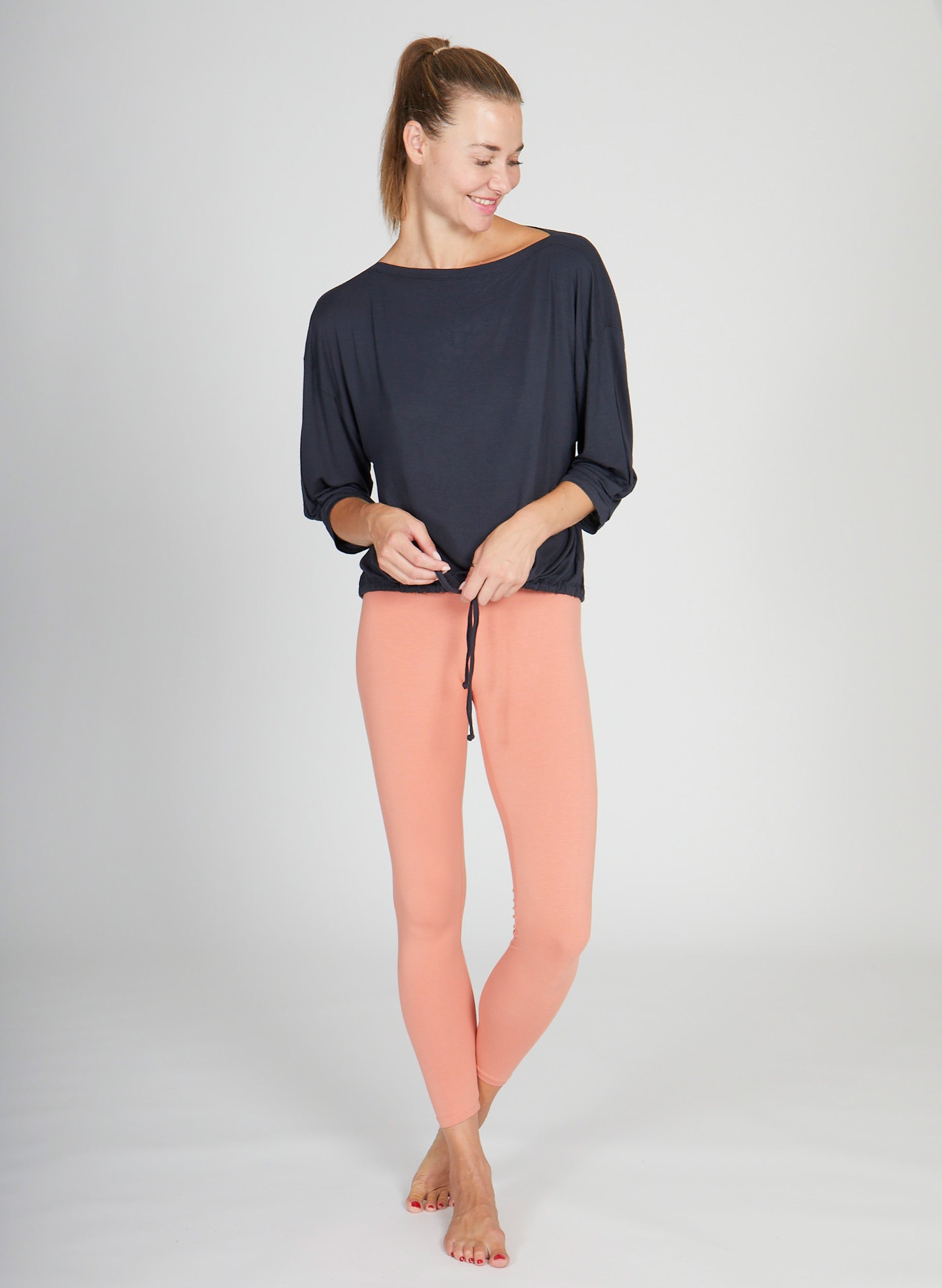 Cosy Top Twist Soma - anthracite - YOGISHOP