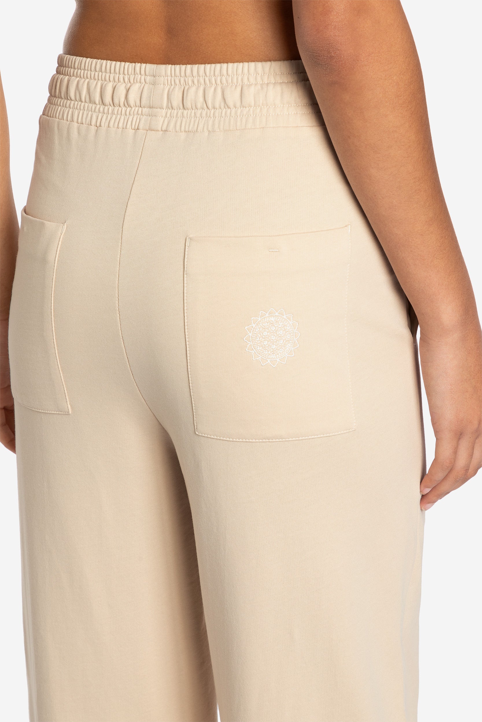 Hose flow fit Ojas - sand - YOGISHOP