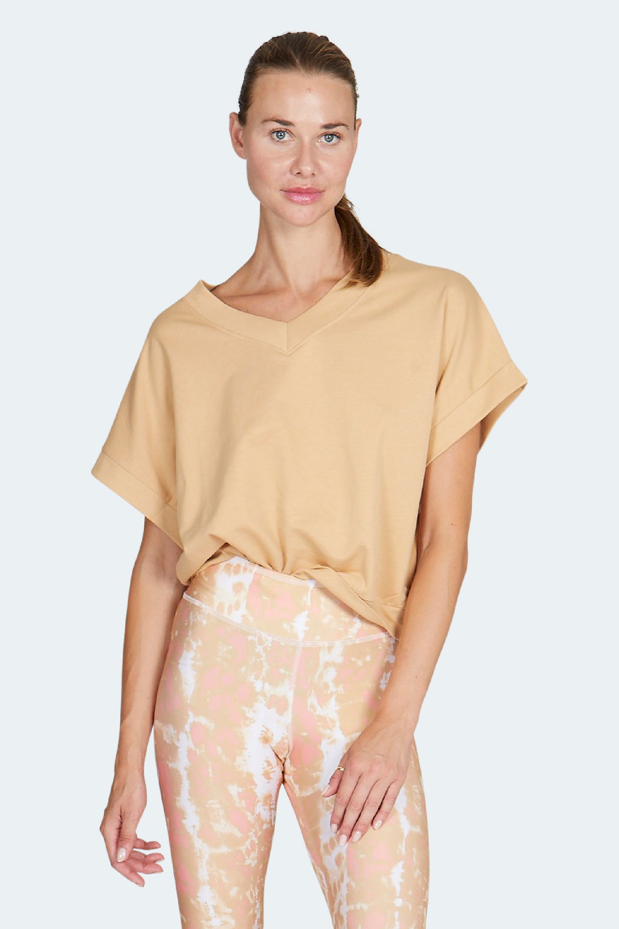 Kismet Tee - sand - YOGISHOP