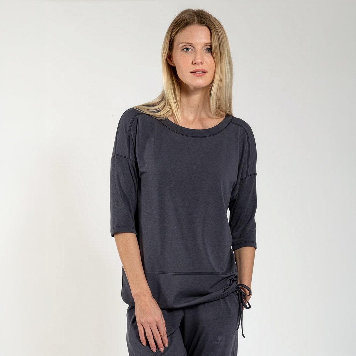 T-shirt de yoga Sara - Dark Grey