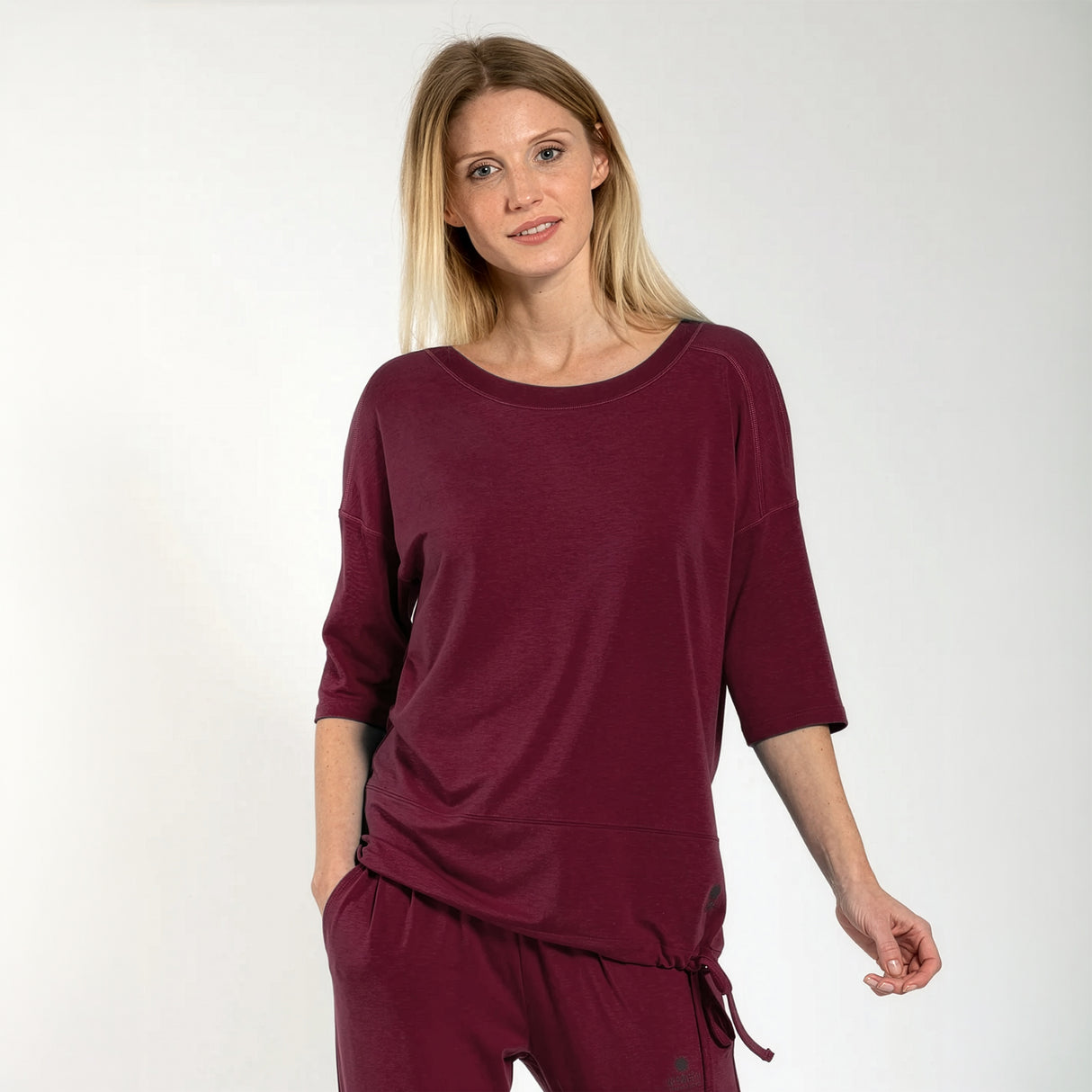 T-shirt de yoga Sara - Dark Red