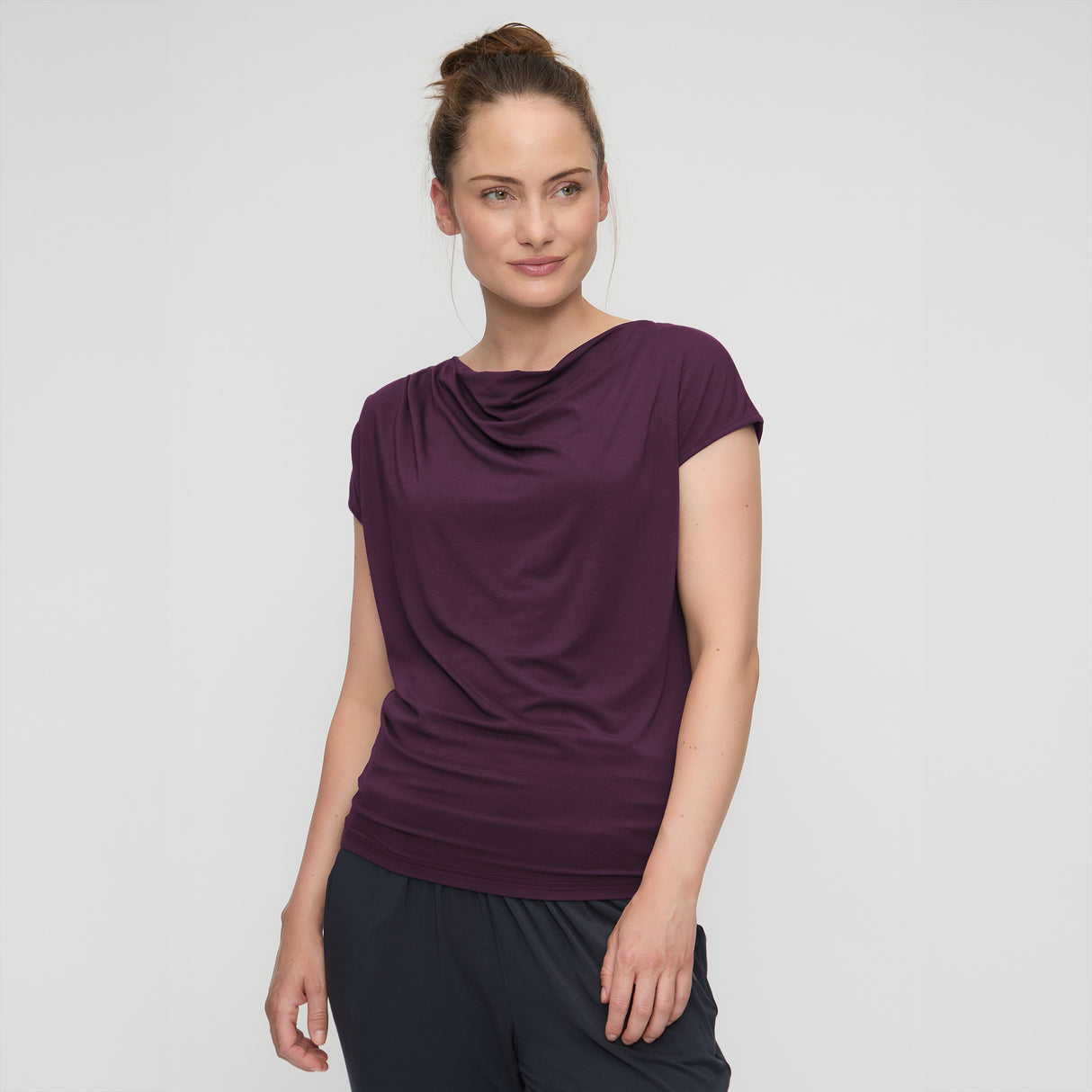 Yoga-Shirt Wasserfall - dark plum
