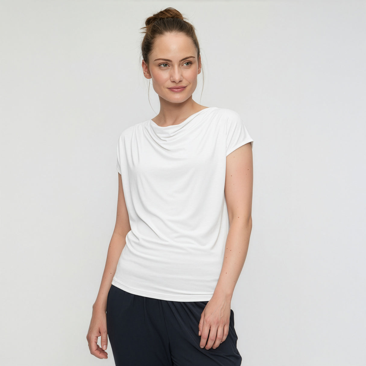 Yoga-Shirt Wasserfall - soft white