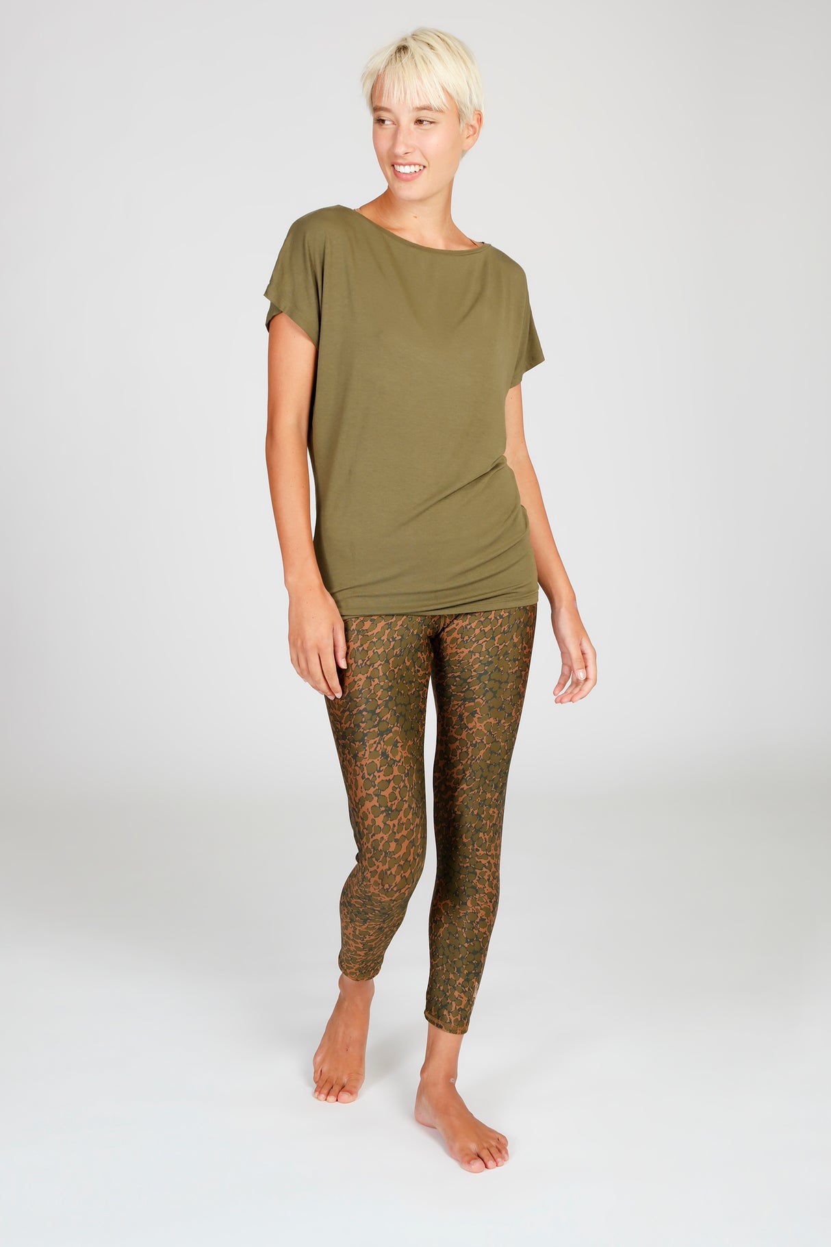Cosy Tee - Olive basis