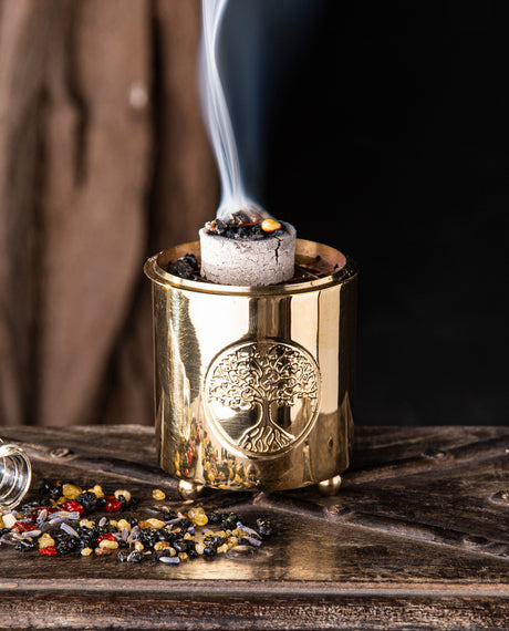 Räuchergefäß Yggdrasil aus Messing mit Netzeinsatz - YOGISHOP
