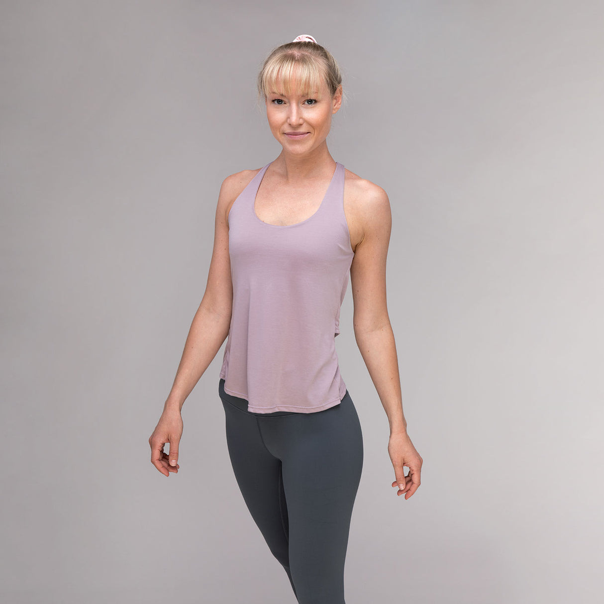 Yoga-Top Nira mit integriertem BH - grey lavender - YOGISHOP