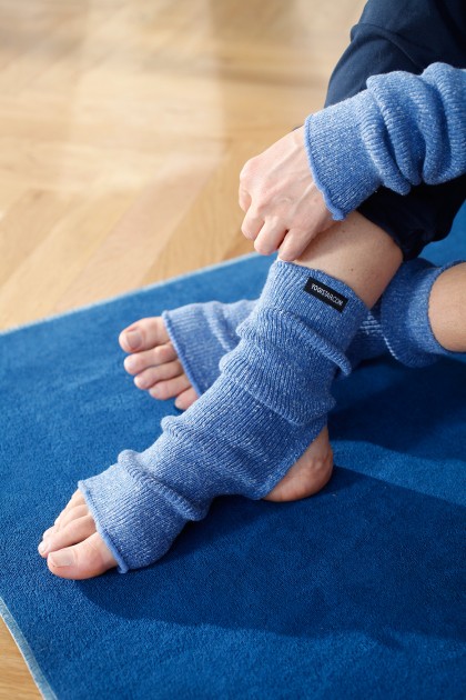 Yoga Socken vom Experten kaufen – warme Füße in jedem Asana